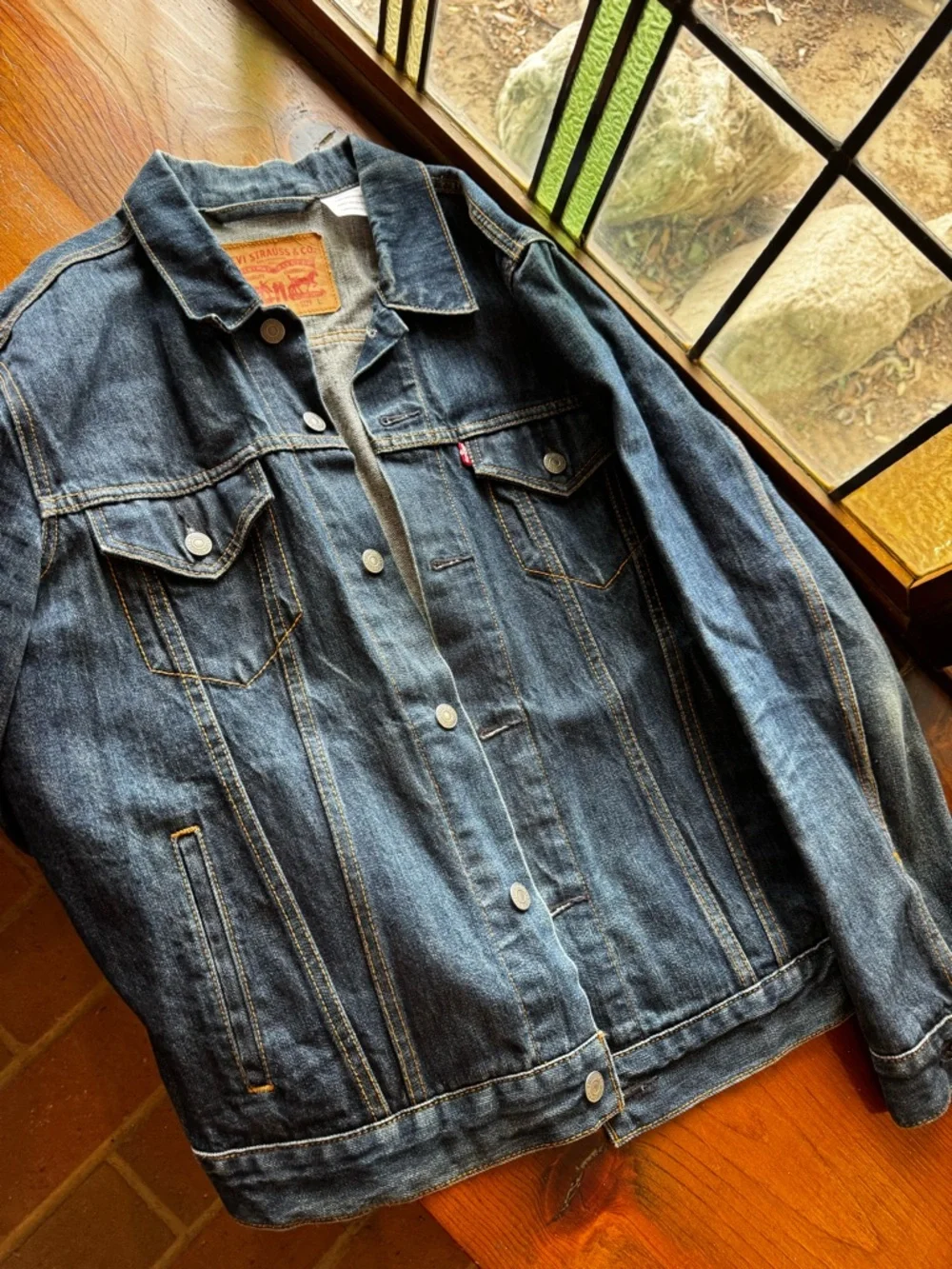 Levi's Men's Indigo Denim Trucker Jacket - Picture 4 of 7